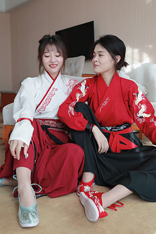 俩闺蜜的古装丝脚共185张-玉足阁