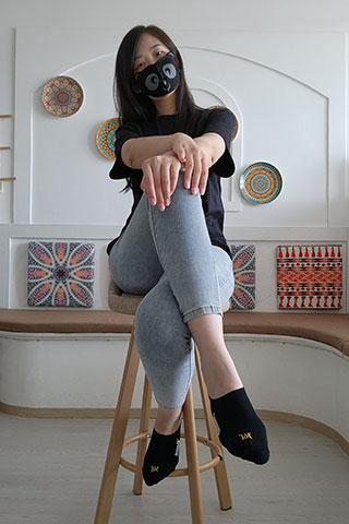 口罩少女的棉袜脚丫共44张-玉足阁