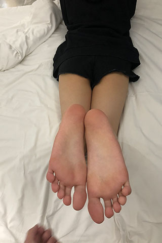 大四实习学姐脚丫带生活照共65张-玉足阁