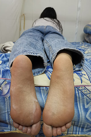 惠思牛仔嫩足共80张-玉足阁