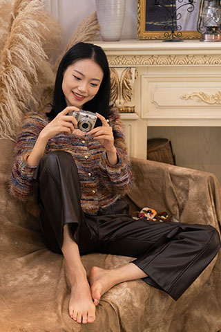 齐齐-板鞋白棉袜の裸足共122张-玉足阁