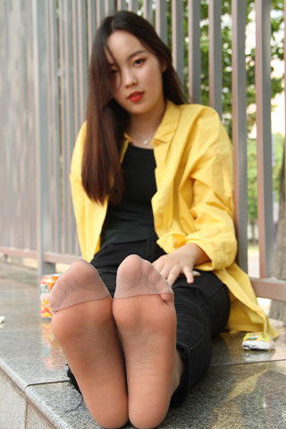 高校学姐短丝足共68张-玉足阁