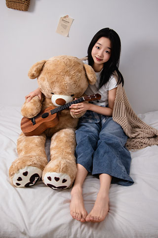 奶芙-白色棉袜の裸足共110张-玉足阁