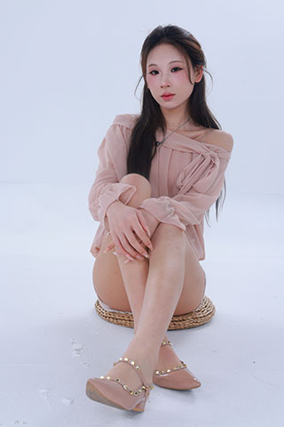 少女平底鞋の薄丝足共167张-玉足阁